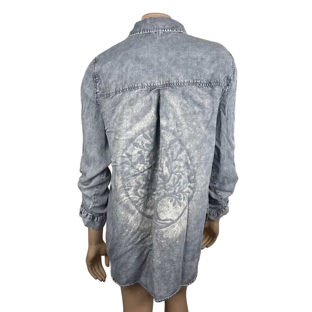Gray Chambray Tree of Life Top Women's Medium