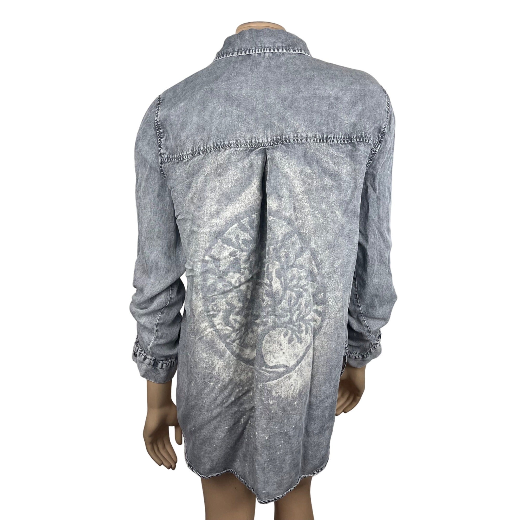 Gray Chambray Tree of Life Top Women's Medium